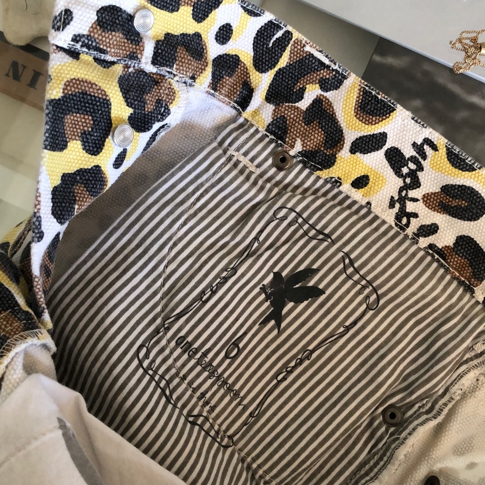 One Teaspoon Leopard Bandits Denim Cutoff Shorts - Picture 3 of 8